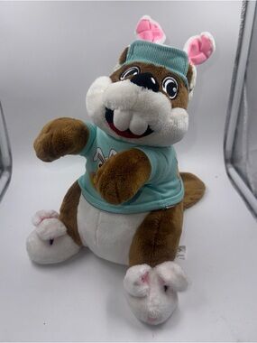 Buc-ee’s 2024 Easter Bunny Edition 12” Beaver Plush Bucees Bunny Ears Slippers